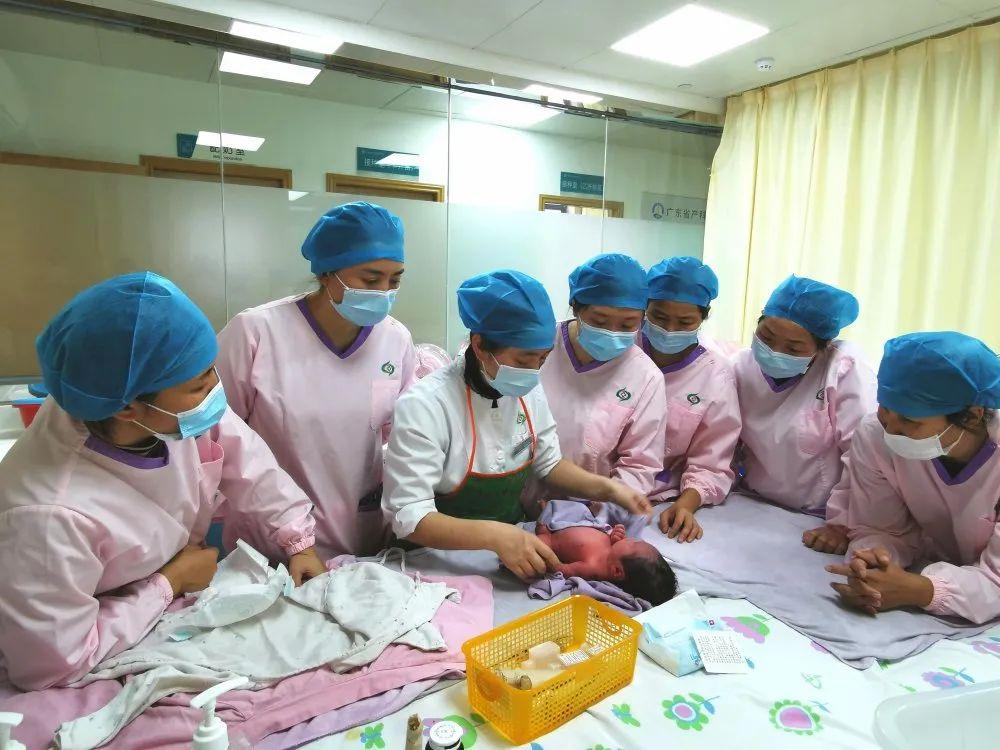 抚顺县妇婴监护型护送
